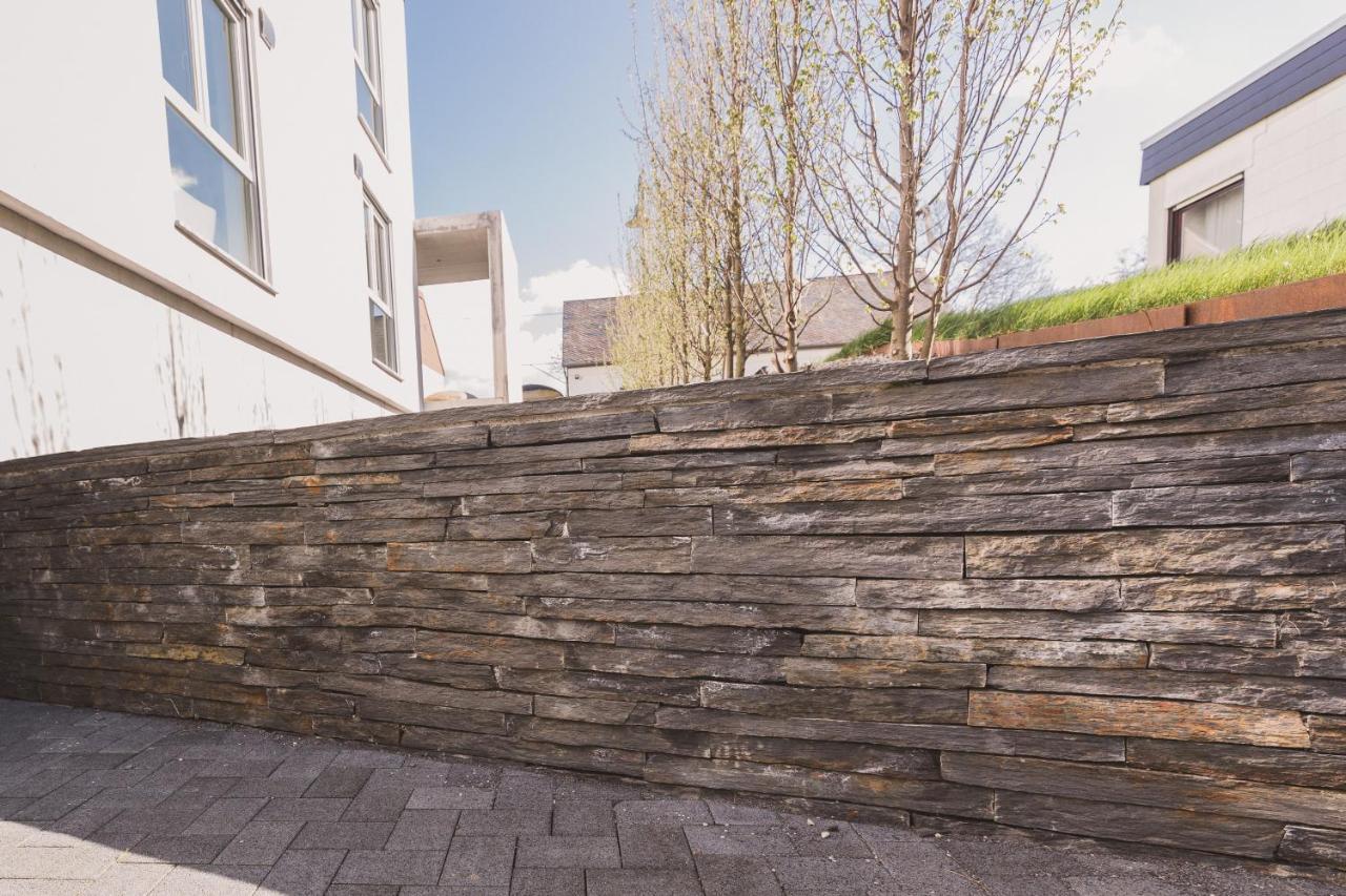Steillage - Design Moselsuiten Mit Panoramablick Und Spa Brauneberg Kültér fotó