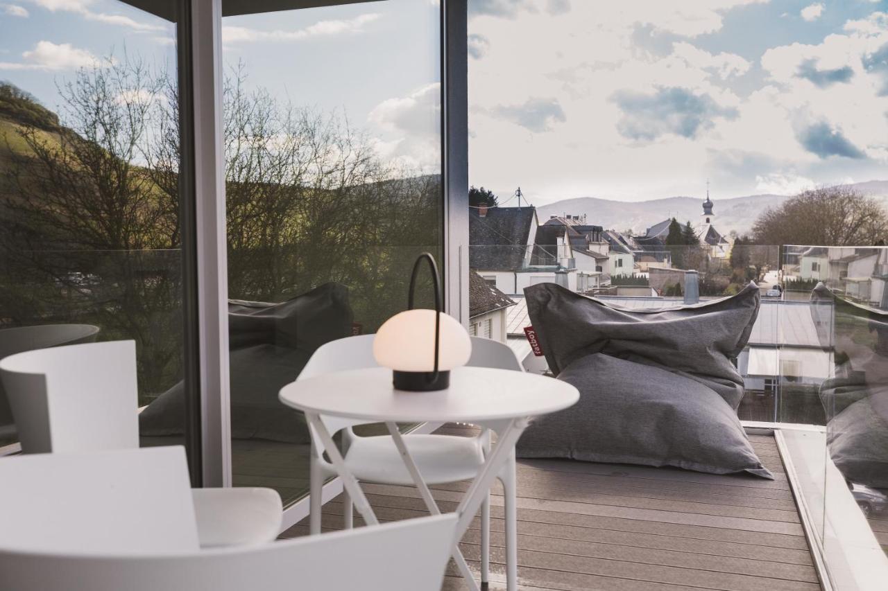 Steillage - Design Moselsuiten Mit Panoramablick Und Spa Brauneberg Kültér fotó